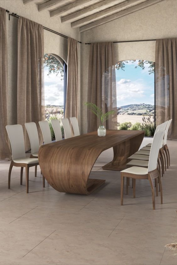 Luxury Restaurant Table
